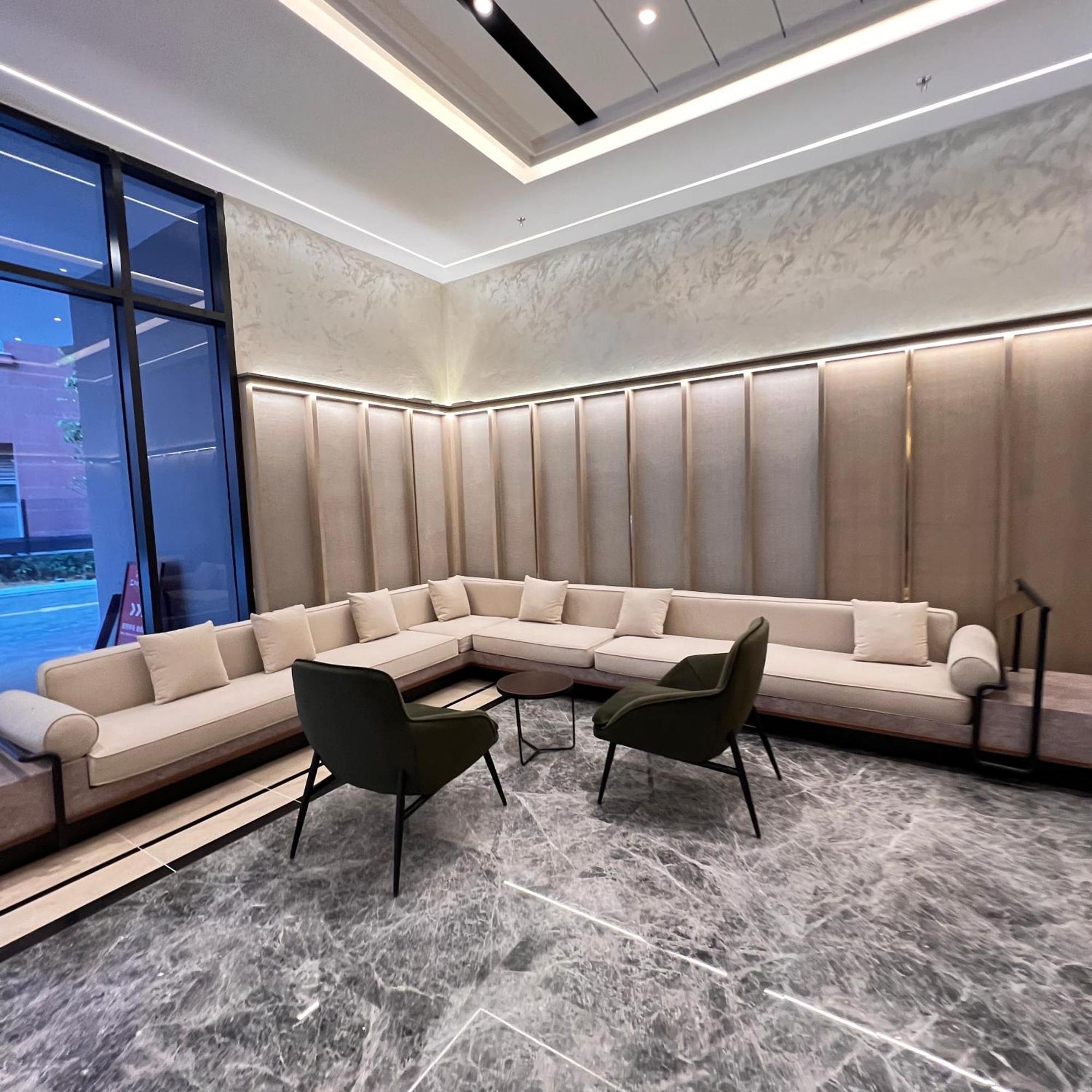 Agile Bukit Bintang Trx By Dormeo Destinations Apartment Kuala Lumpur Exterior photo