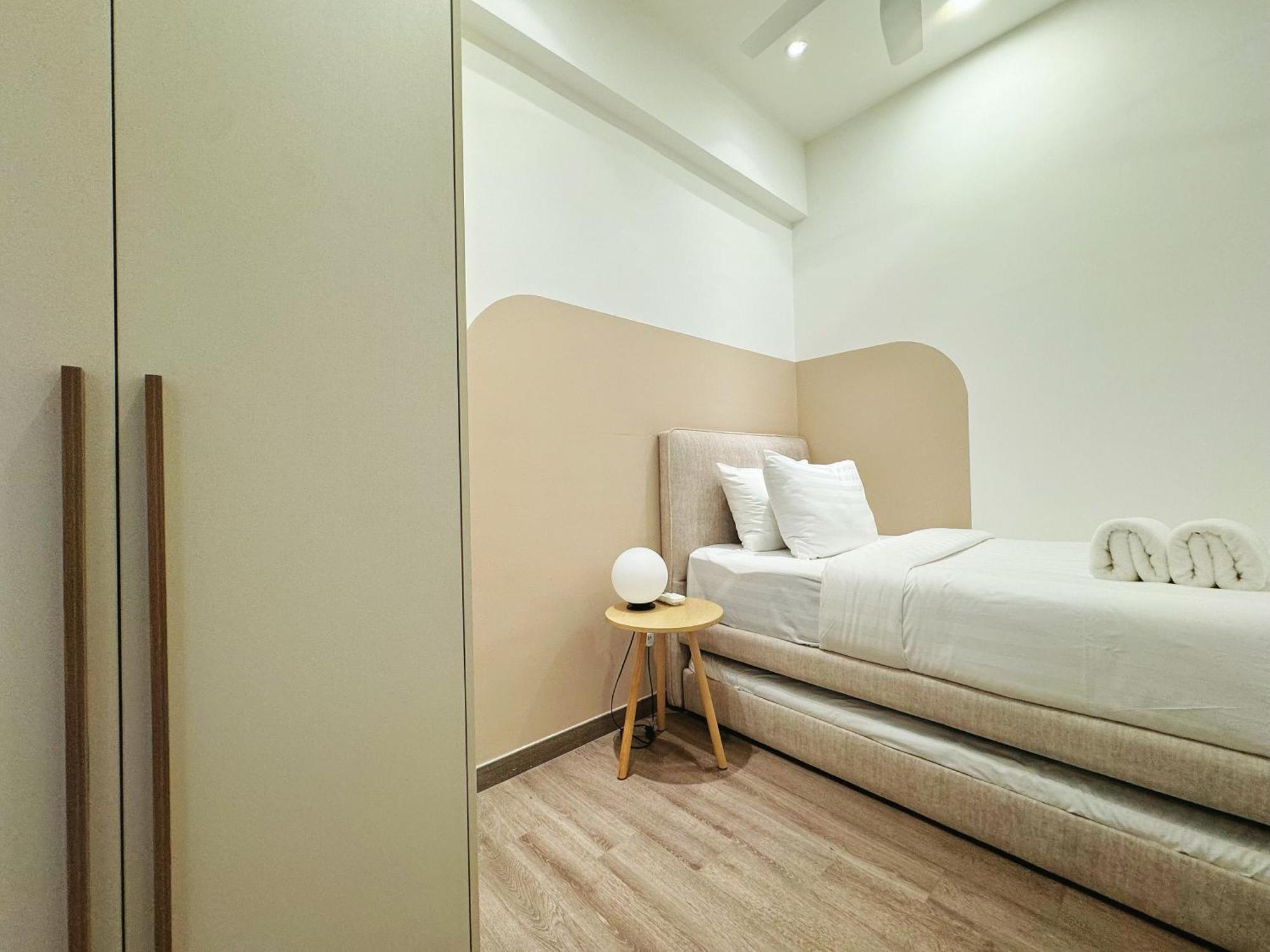 Agile Bukit Bintang Trx By Dormeo Destinations Apartment Kuala Lumpur Exterior photo